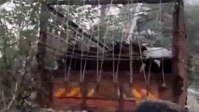 प्रतापगढ़  बाबागंज ब्लॉक के रायगढ़ ग्राम सभा मे बनी गौशाला में आवारा पशुओं को छोड़ने आयी गाड़ी को ग्रामीणों ने बैरन कियावापस