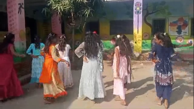 वाढवना जिल्हा परिषद प्राथमिक शाळेत आनंददायी शिक्षण