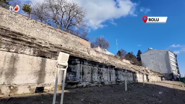 Doç. Dr. Yiğitpaşa Bolu'daki Stadion Yazıtı Mimari Açıdan Benzersiz