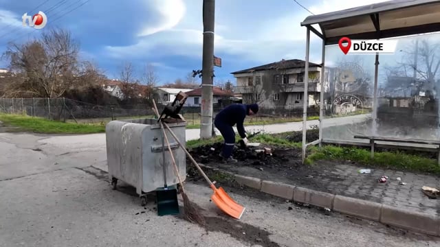 Vandalların Hedefi Otobüs Durakları