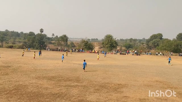 एम के भट्ठा टोला बनाम काठीकुंड के बीच दूसरे दिन का खेल बराबरी पर