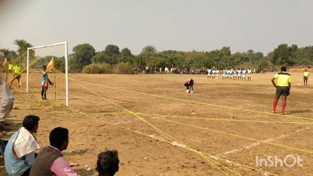 D.F.A देवघर बनाम K.B.F.C बरहट के बीच में D.F.A देवघर ने 4 ,1 से जीत