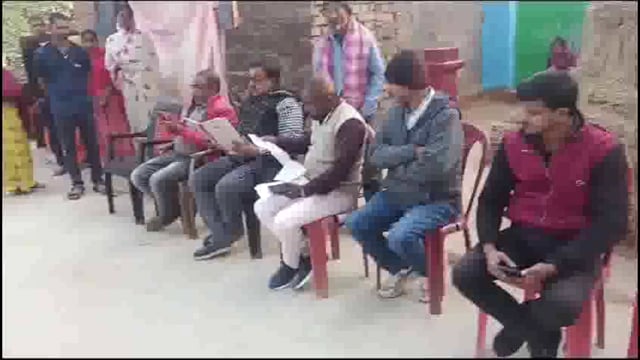 सामूहिक तीन हत्या मामले में कुशवाहा गरिमा ग्रुप पहुंचे बलुआ गांव; हर संभव सहायता का दिलाने का दिया भरोसा