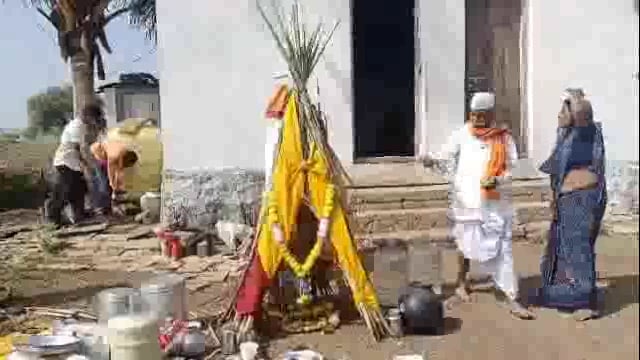 उदगीर तालुक्यात ठीक ठिकाणी येळवस मोठ्या उत्साहात साजरी