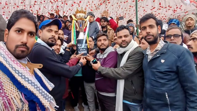 बाबागंज ब्लाक के गुजवर में चल रहे 7 दिवशीय क्रिकेट टूर्नामेंट के फाइनल में जीत हासिल की मझिलगांव टीम की बेहतरीन प्रदर्शन