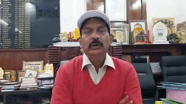 जिलाधिकारी, पश्चिम चम्पारण, बेतिया, दिनेश कुमार राय द्वारा नववर्ष पर जिलेवासियों को दी शुभकामनाएं।