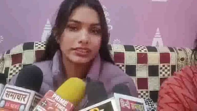 नगर पंचायत डंढेरा वार्ड 5 से युवा भाजपा प्रत्याशी नेहा रावत ने जनता से की वोट की अपील!