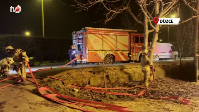 Alev Topuna Dönen Barakada 25 Kaz Kurtarıldı