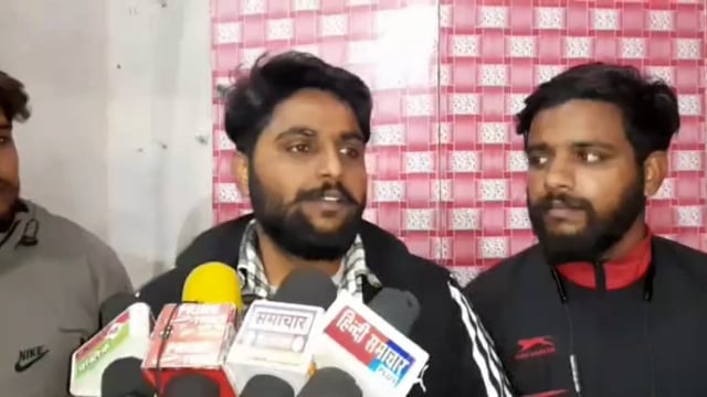 नगर पंचायत रामपुर से वार्ड नंबर 1 से सभासद प्रत्याशी अभिषेक कुमार ने की जनता से वोट की अपील!