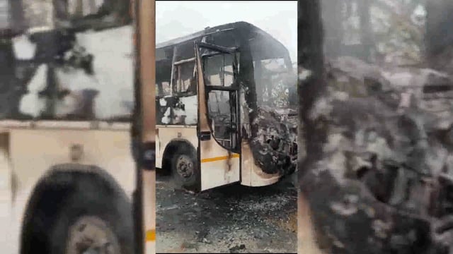 यमुना एक्सप्रेसवे के माइलस्टोन 135 पर बस में लगी आग बस जलकर हुई खाक