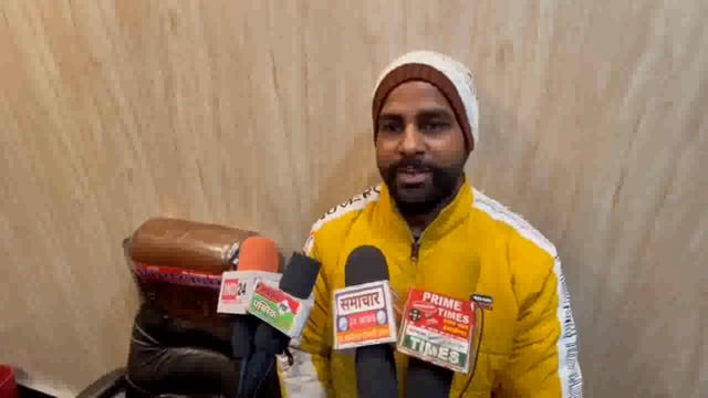 नगर पंचायत लंढौरा वार्ड नंबर 7 से सभासद पद के प्रत्याशी रजत नायक ने जनता से की वोट की अपील!