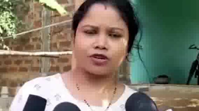 ଟେରୁ ୩ ପୁଅ ମତେ ବାଡେଇଲେ ମୁଁ ଥାନାରେ ଜଣେଇଛି ତାପରେ ମୁଁ କିଛି ଜାଣିନି 