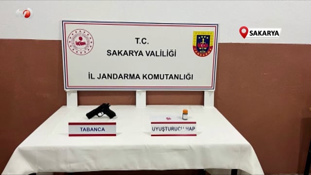 Jandarma Kaçakçılığa ve Uyuşturucuya Geçit Vermedi 11 Tutuklama