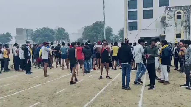 मिशन परिवर्तन धनगर समाज के द्वारा गणेशरा स्टेडियम में बालक बालिकाओं की खेल प्रतियोगिताओं का आयोजन किया गया