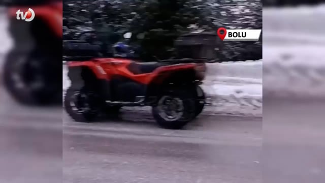 Kartalkaya Yolunda Kontrolden Çıkan Yolcu Otobüsü Yolu Kapattı