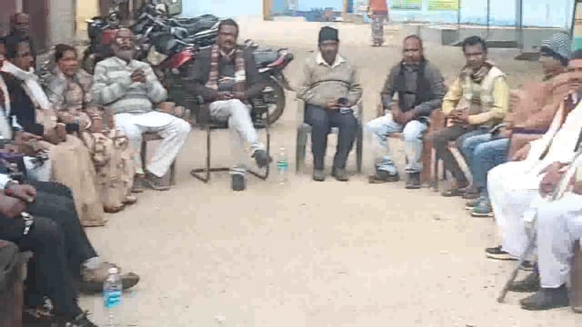 पदा0कि उदासीनता से प्रस्तावित भूमि पर प्रखंड कार्यालय भवन निर्माण कार्य जल्द शुरू नहीं हुआ तो होगा आंदोलन- उपप्रमुख 