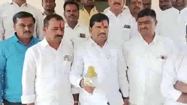 वन विभागाच्या भ्रष्टाचाराविरुद्ध ब्रह्मानंद पडळकर यांचा यलगार