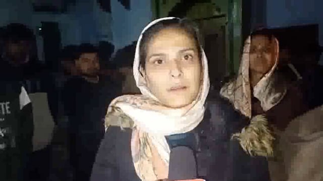 घरेलू सिलेंडर में हुआ विस्फोट मकान की छत उड़ी