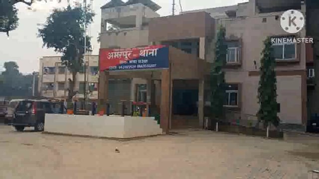 थाना क्षेत्र के लक्ष्मीपुर गांव से देसी एवं विदेशी शराब के साथ तस्कर गिरफ्तार।