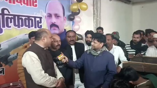 रामपुर निर्दलीय प्रत्याशी जुल्फिकार के कार्यालय का उद्घाटन करने पहुंचे उमेश कुमार और आजाद अली!