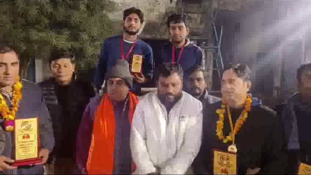 स्वर्गीय लक्ष्मण शरण मौर्य बैडमिंटन टूर्नामेंट के समापन पर आयोजक जितेंद्र प्रकाश ने कही ये बात