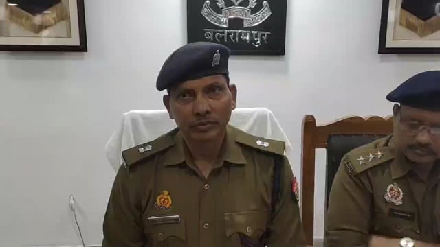 बलरामपुर पुलिस द्वारा 03 गोवंशीय पशु तस्कर किए गये गिरफ्तार व 02 अदद गोवंशीय पशु बरामद