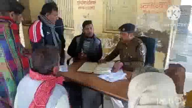 सूर्यगढ़ा -आदर्श थाना सूर्यगढ़ा में जमीनी विवाद से संबंधित जनता दरबार का हुआ आयोजन एक मामले का हुआ निष्पादन।