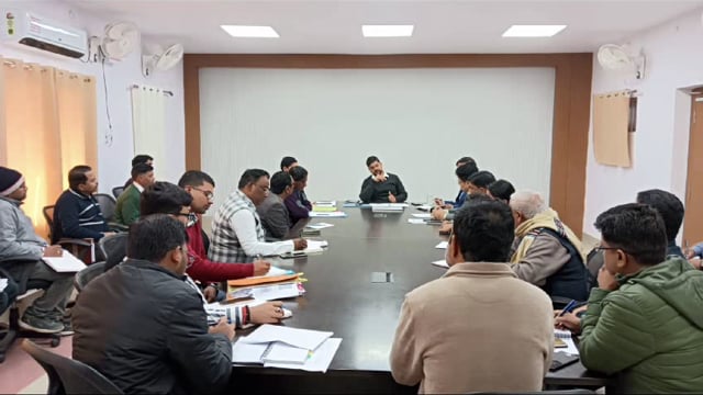 जिला पदाधिकारी ने मंदार मोहत्सव 2025 के विधि-व्यवस्था को लेकर दिए आवश्यक दिशा निर्देश