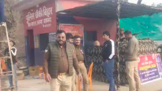 प्रयागराज में लगने वाले महाकुम्भ 2025 के लिए प्रतापगढ़ पुलिस ने भी कसी कमर।प्रतापगढ़ एवं प्रयागराज सीमा पर बनाया चेक पोस्ट