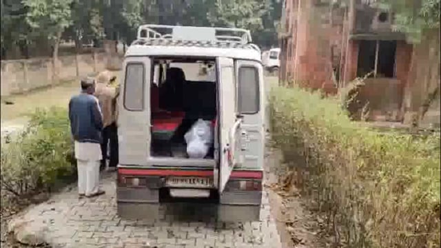 दो भाईयों में हुए झगड़े की पुलिस से शिकायत करने थाने पहुंची महिला की अचानक तबियत बिगड़ने से बरसाना थाने में हुई मौत।