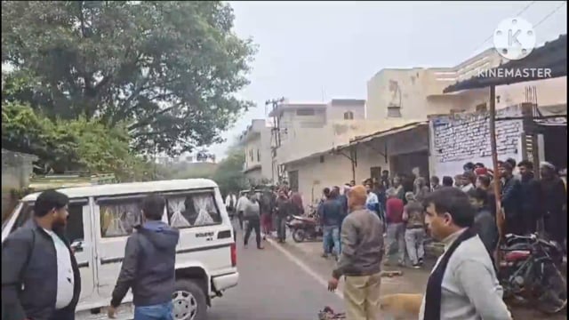 आगरा बड़ी खबर बकरी में हुआ बड़ा हादसा मेडले बेकर्स में हुआ हादसा