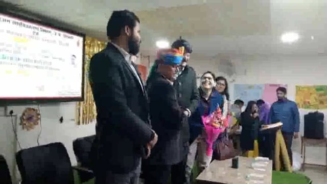 दिव्यांगजन मंडलीय सशक्तिकरण खेलकूद प्रतियोगिता का आयोजन मथुरा में किया गया