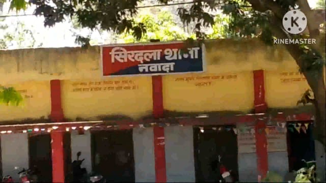 पुलिस ने 515 लीटर महुआ शराब के साथ दो मोटरसाइकिल को किया जब्त, धंधेबाज फरार