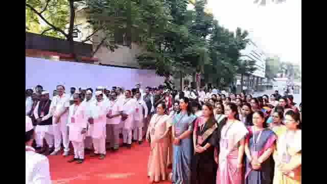 आमदार संजय बनसोडे यांनी शिर्डी येथे नव संकल्प शिबिरास लावली उपस्थिती