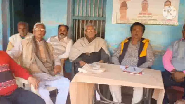 जिला कांग्रेस कमेटी के द्वारा प्रस्तावित पदयात्रा को लेकर प्रखंड कांग्रेस कार्यालय में हुई बैठक । 