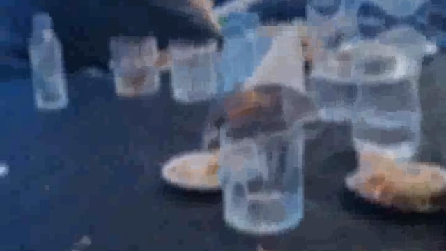 मथुरा के होटल संचालक उड़ा रहे है पर्यटन नियमों की धज्जियां शराब पार्टी के साथ लड़कियों से कराई जा रही है अश्लीलता