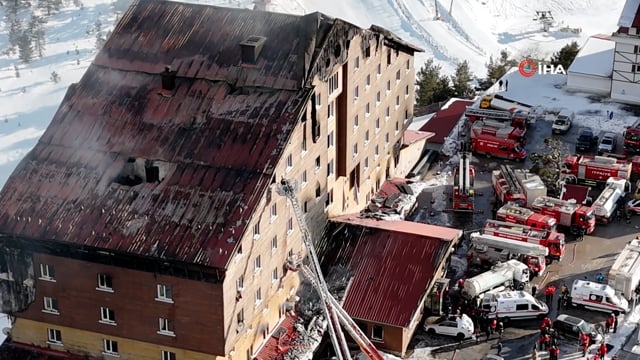 66 kişinin ölmesi kayak keyfine engel olmadı