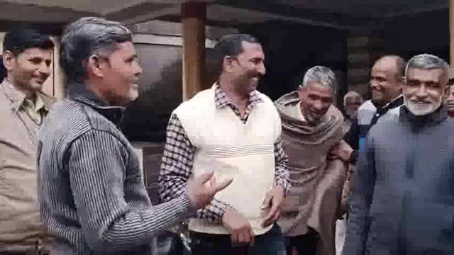 लक्सर स्वतन्त्रता संग्राम सेनानी प्रपौत्र निर्दलीय प्रत्याशी सोहन सिंह के आवास पर उमड़ा सर्वसमाज जन सैलाब!