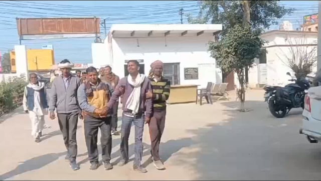 बरेली जयपुर हाईवे पर राया थाना क्षेत्र में मिले अज्ञात शव की हुई शिनाख्त मांट थाना क्षेत्र के जनकपुर निवासी था मृतक