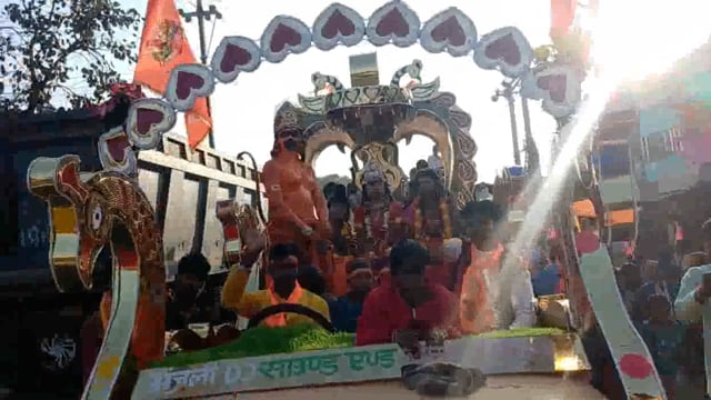 राम लला कि पहली वर्षगांठ पर कटोरिया के राम भक्तों ने निकाली रामलला कि भव्य शोभायात्रा,जय श्री राम जय श्री राम कि गूंजे,,