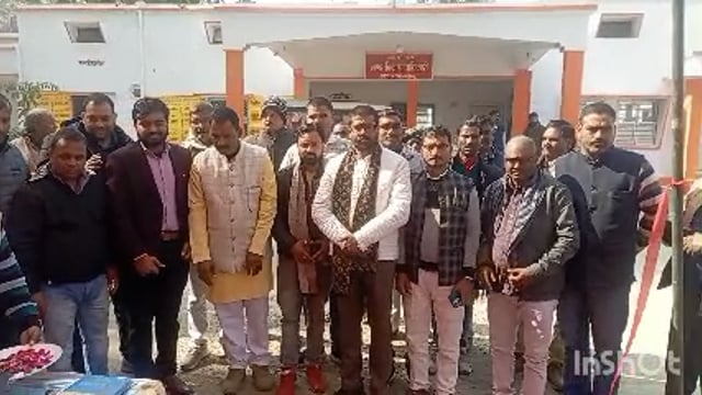 विकासखंड स्तरीय कृषि गोष्ठी का हुआ आयोजन परिसर में कई विभागों के लगे स्टाल किसानों को दी गई आधुनिक खेती की जानकारी