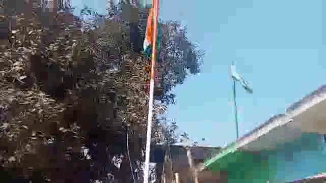 उपेन्द्र कुमार - अध्यक्ष, RJD थरथरी प्रखंड 76वे गणतंत्र दिवस पर झंडा सलामी दिए 