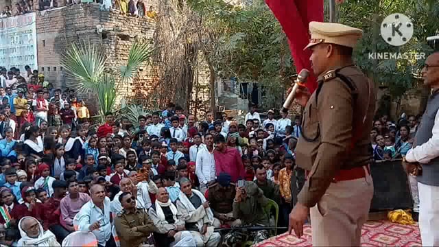 परना डाबर थाना अध्यक्ष रंजन चौधरी ने मेंही इंग्लिश स्कूल बरदाहा के मंच से गणतंत्र दिवस की दी शुभकामनाएं