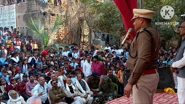 परना डाबर थाना अध्यक्ष रंजन चौधरी ने मेंही इंग्लिश स्कूल बरदाहा के मंच से गणतंत्र दिवस की दी शुभकामनाएं