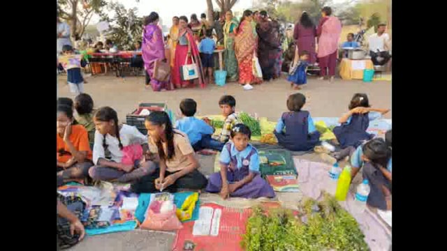 जिल्हा परिषद तू बू मळा शाळेत विद्यार्थ्यांनी भरवला आठवडी बाजार