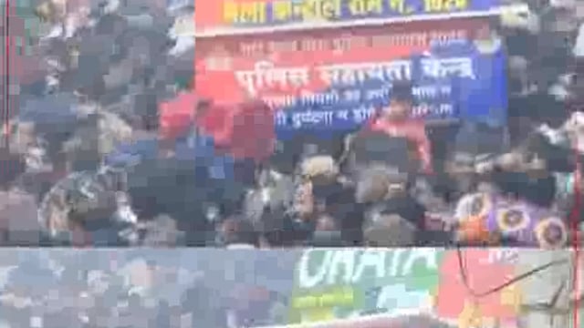 🆕 प्रयागराज.  ब्रेकिंग....

 भीड़ ने हिलाया पुलिस बूथ तो पुलिस ने खोले बैरिकेडिंग