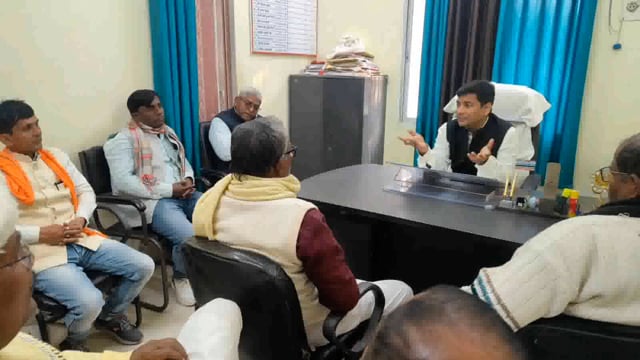 BANKA: प्रगति यात्रा के मद्देनजर सभी मुखिया, समिति सदस्य, सभी दलों के प्रतिनिधियों के साथ आयोजित की गई बैठक। 