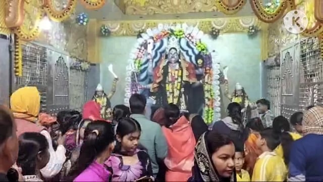 अमरपुर एवं डुमरामा स्थित माघी काली मंदिर का पट खुलते ही उमड़ी श्रद्धालुओं की भीड़।