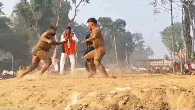 सिद्धार्थनगर जिले में दो दिवसीय राम राम कुश्ती दंगल के केसरी बने बाबा लाडी 