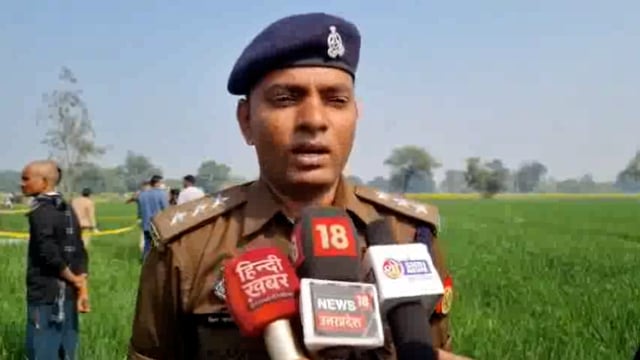 युवक युवती का जला शरीर खेत मे मिलने से फैली सनसनी,युवती की मौत,युवक की हालत नाजुक

सीओ शिव नारायण बैश की बाइट